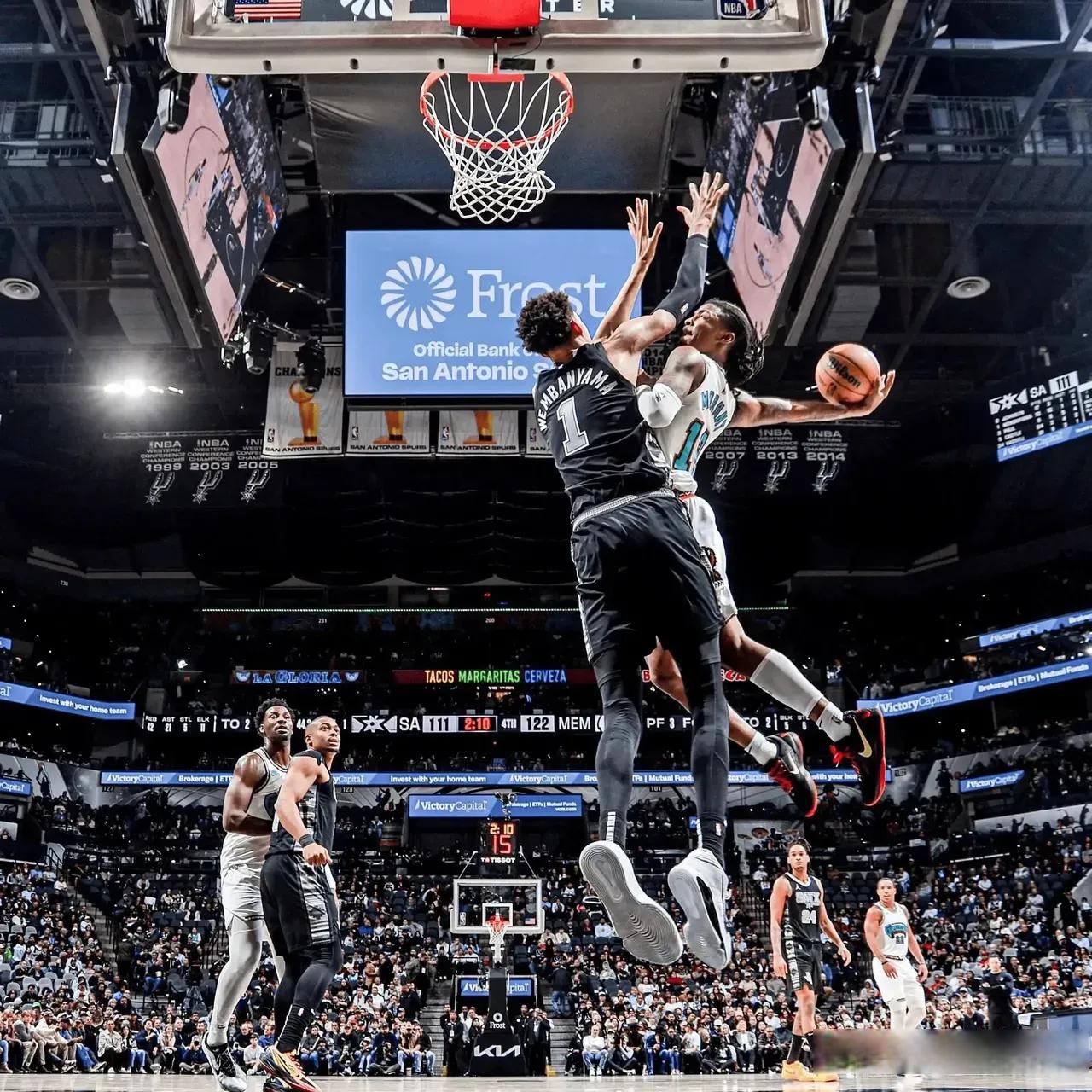 包含冲刺阶段体能课后,布鲁克林篮网迎来里程碑备战NBA常规赛,引发热议,赛季目标并未改变的词条 包含冲刺阶段体能课后,布鲁克林篮网迎来里程碑备战NBA常规赛,引发热议,赛季目标并未改变的词条